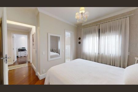 Apartamento à venda com 212m², 3 quartos e 3 vagas