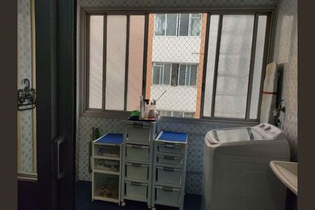 Apartamento à venda com 97m², 2 quartos e 1 vaga