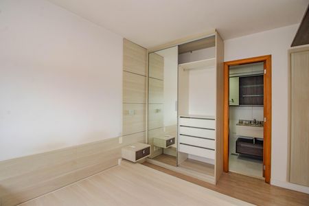 Apartamento para alugar com 62m², 2 quartos e 1 vaga Apartamento para alugar com 62m², 2 quartos e 1 vagaSuíte