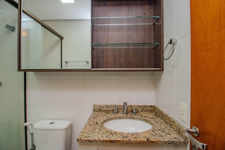 Apartamento para alugar com 62m², 2 quartos e 1 vaga Apartamento para alugar com 62m², 2 quartos e 1 vagaBanheiro da Suíte