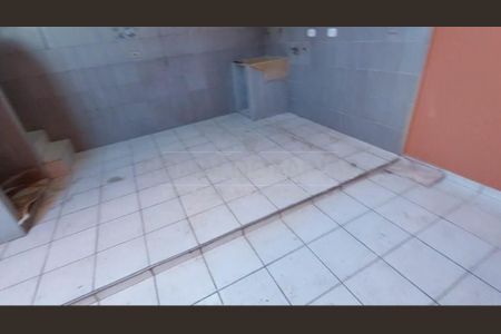 Casa à venda com 3 quartos, 250m² em Jardim Susana, São Paulo