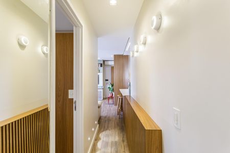 Apartamento para alugar com 74m², 2 quartos e 1 vaga Apartamento para alugar com 74m², 2 quartos e 1 vagaCorredor