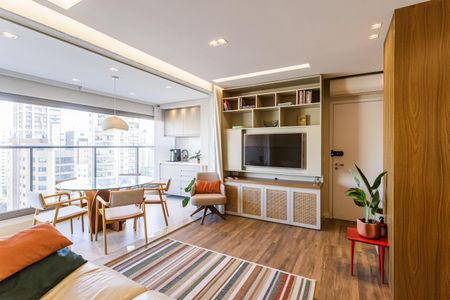 Sala de apartamento para alugar com 2 quartos, 74m² em Indianópolis, São Paulo