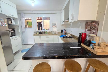 Casa de condomínio para alugar com 85m², 2 quartos e 1 vagaCozinha