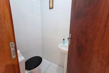 Casa de condomínio para alugar com 85m², 2 quartos e 1 vagaBanheiro Social