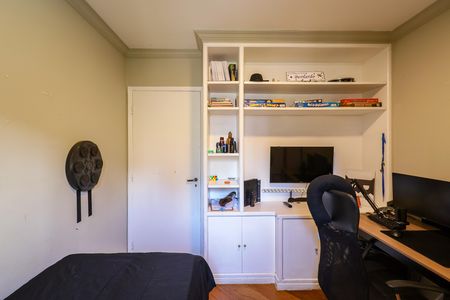 Apartamento à venda com 120m², 4 quartos e 3 vagas