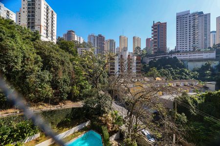 Apartamento à venda com 120m², 4 quartos e 3 vagas