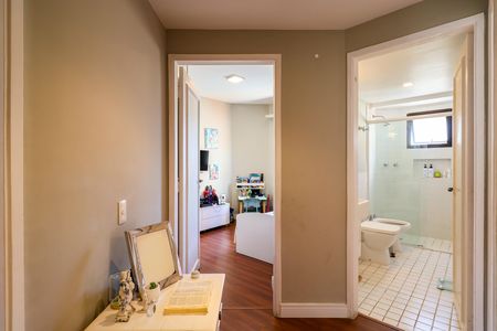 Apartamento à venda com 120m², 4 quartos e 3 vagas
