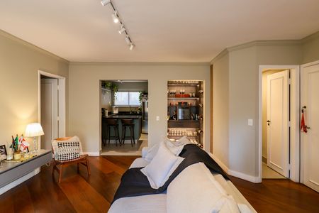 Apartamento à venda com 120m², 4 quartos e 3 vagas