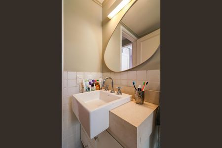 Apartamento à venda com 120m², 4 quartos e 3 vagas