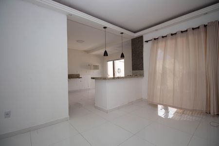 Sala de casa para alugar com 2 quartos, 80m² em Sobradinho Ii, Brasília