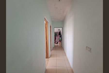 Casa para alugar com 80m², 2 quartos e 5 vagas Casa para alugar com 80m², 2 quartos e 5 vagasCorredor