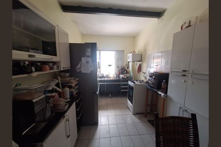 Casa para alugar com 80m², 2 quartos e 5 vagas Casa para alugar com 80m², 2 quartos e 5 vagasCozinha