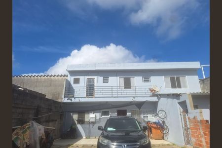 Casa para alugar com 80m², 2 quartos e 5 vagas Casa para alugar com 80m², 2 quartos e 5 vagasFachada