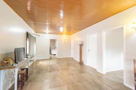 Casa à venda com 4 quartos, 114m² em Rio Branco, Canoas