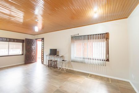 Casa à venda com 4 quartos, 114m² em Rio Branco, Canoas