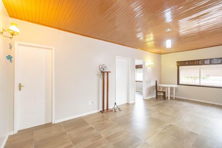 Casa à venda com 4 quartos, 114m² em Rio Branco, Canoas