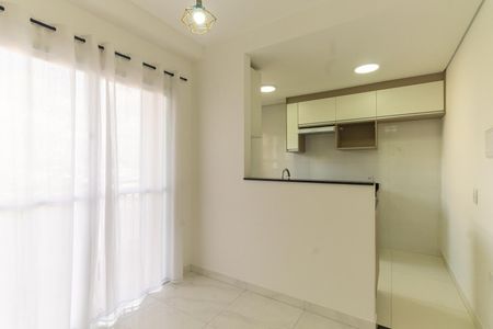 Sala de apartamento para alugar com 2 quartos, 39m² em Chácara Seis de Outubro, São Paulo