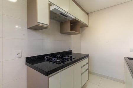 Apartamento para alugar com 39m², 2 quartos e sem vaga Apartamento para alugar com 39m², 2 quartos e sem vagaCozinha e Área de Serviço