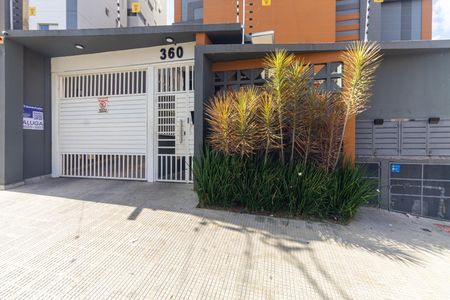 Apartamento para alugar com 39m², 2 quartos e sem vaga Apartamento para alugar com 39m², 2 quartos e sem vagaFachada + Placa