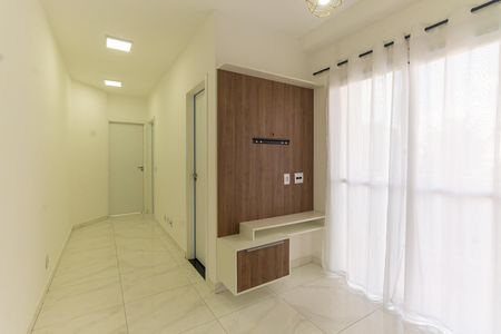 Sala de apartamento para alugar com 2 quartos, 39m² em Chácara Seis de Outubro, São Paulo