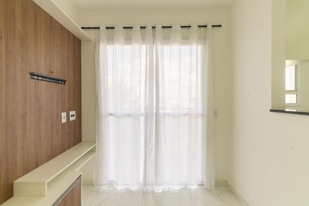 Sala de apartamento para alugar com 2 quartos, 39m² em Chácara Seis de Outubro, São Paulo