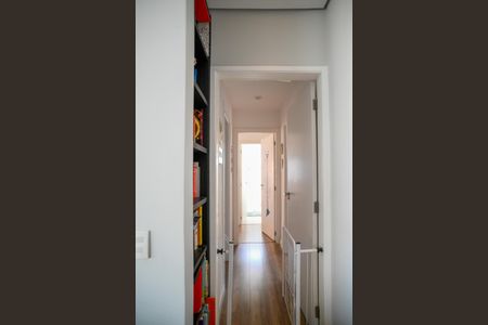 Apartamento à venda com 252m², 3 quartos e 4 vagas Apartamento à venda com 252m², 3 quartos e 4 vagasCorredor
