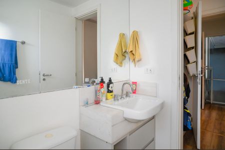 Apartamento à venda com 252m², 3 quartos e 4 vagas Apartamento à venda com 252m², 3 quartos e 4 vagasBanheiro Quarto 3 - Suite