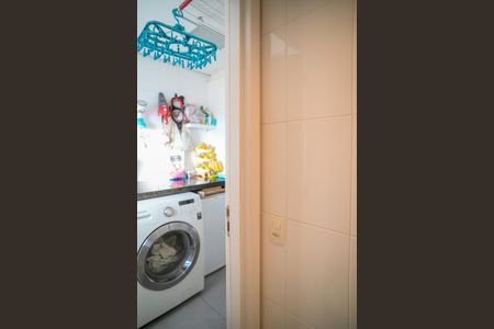 Apartamento à venda com 252m², 3 quartos e 4 vagas Apartamento à venda com 252m², 3 quartos e 4 vagasBanheiro de Serviço