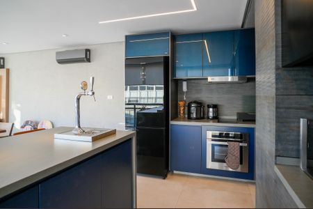 Apartamento à venda com 252m², 3 quartos e 4 vagas Apartamento à venda com 252m², 3 quartos e 4 vagasEspaço Gourmet