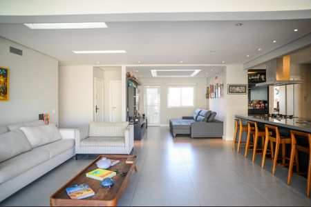 Apartamento à venda com 252m², 3 quartos e 4 vagas Apartamento à venda com 252m², 3 quartos e 4 vagasSala