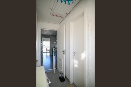 Apartamento à venda com 252m², 3 quartos e 4 vagas Apartamento à venda com 252m², 3 quartos e 4 vagasÁrea de Serviço