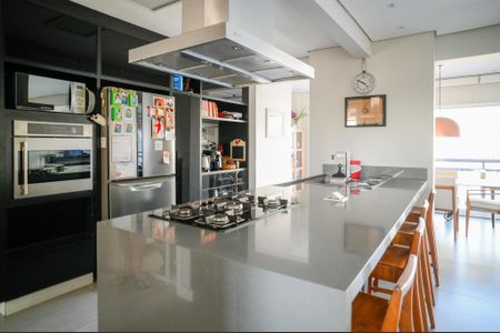 Apartamento à venda com 252m², 3 quartos e 4 vagas Apartamento à venda com 252m², 3 quartos e 4 vagasCozinha
