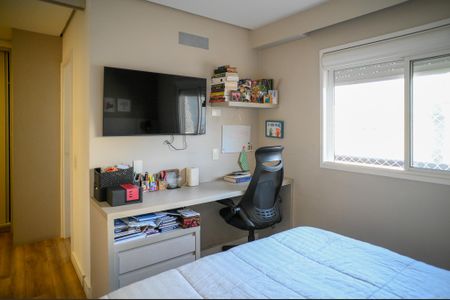 Apartamento à venda com 252m², 3 quartos e 4 vagas Apartamento à venda com 252m², 3 quartos e 4 vagasQuarto 1 - Suite