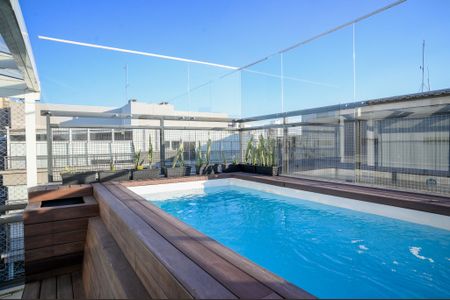 Apartamento à venda com 252m², 3 quartos e 4 vagas Apartamento à venda com 252m², 3 quartos e 4 vagasEspaço Gourmet