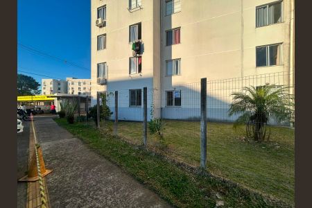 Apartamento à venda com 48m², 2 quartos e 1 vagaFachada da rua/Placa