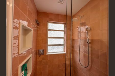 Apartamento à venda com 173m², 3 quartos e 2 vagas Apartamento à venda com 173m², 3 quartos e 2 vagasBanheiro Social