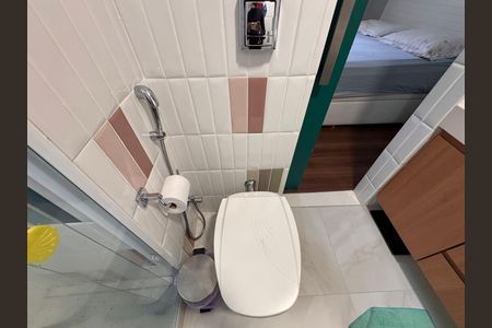 Apartamento à venda com 173m², 3 quartos e 2 vagas Apartamento à venda com 173m², 3 quartos e 2 vagasSuíte 1 - Banheiro