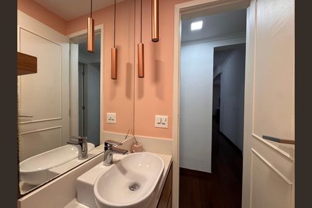 Apartamento à venda com 173m², 3 quartos e 2 vagas Apartamento à venda com 173m², 3 quartos e 2 vagasBanheiro Social