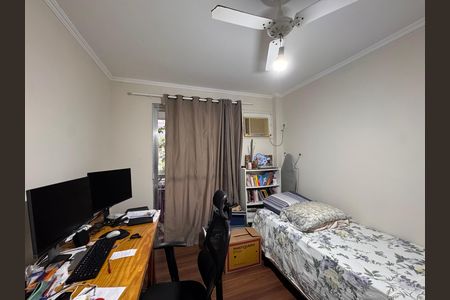 Apartamento à venda com 173m², 3 quartos e 2 vagas Apartamento à venda com 173m², 3 quartos e 2 vagasQuarto