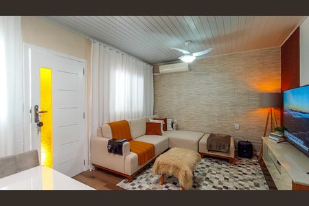 Casa à venda com 2 quartos, 80m² em Vila Nova, Porto Alegre