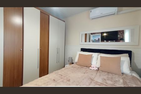 Casa à venda com 80m², 2 quartos e 1 vaga