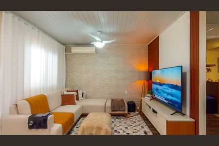 Casa à venda com 80m², 2 quartos e 1 vaga