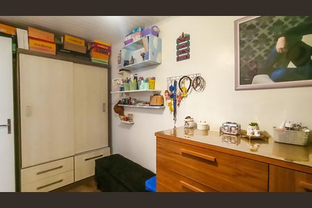 Casa à venda com 80m², 2 quartos e 1 vaga