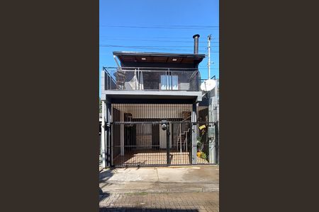 Casa à venda com 80m², 2 quartos e 1 vaga
