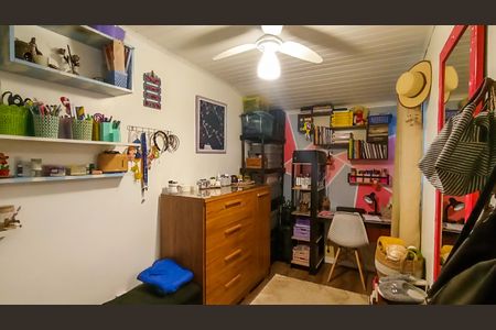 Casa à venda com 80m², 2 quartos e 1 vaga