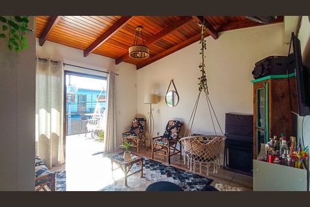 Casa à venda com 80m², 2 quartos e 1 vaga