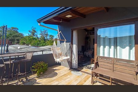 Casa à venda com 80m², 2 quartos e 1 vaga