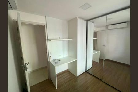 Apartamento à venda com 65m², 2 quartos e 2 vagas