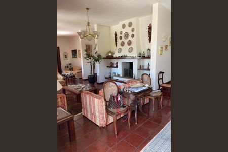 Casa à venda com 4 quartos, 396m² em Mangabeiras, Belo Horizonte
